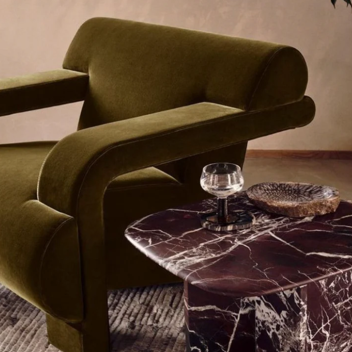 Scarlet Majesty Table - Polygon Studios - Scarlet Majesty Table